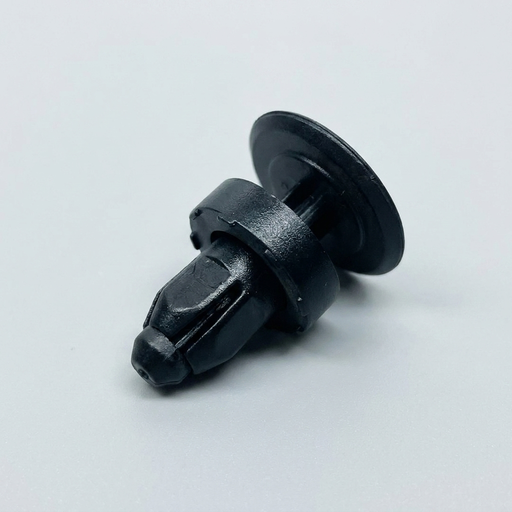 Honda Cowl Panel Retainer 91508-SR3-000 — 3/4 hero view