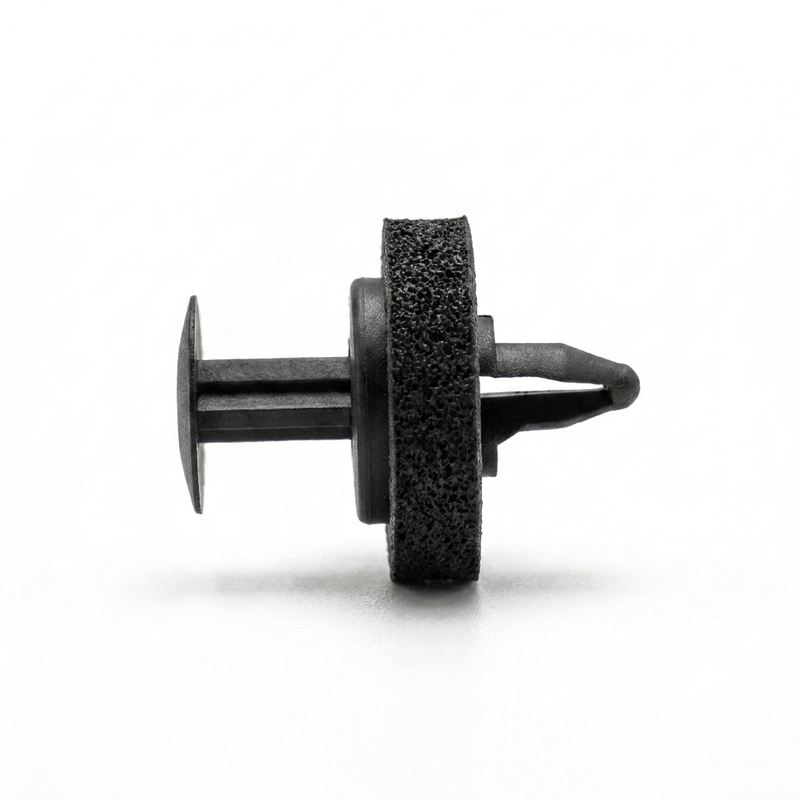 GM Cowl Vent Retainer 11611110 - Side