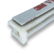 Honda CR-V Body Side Moulding Clip - Macro