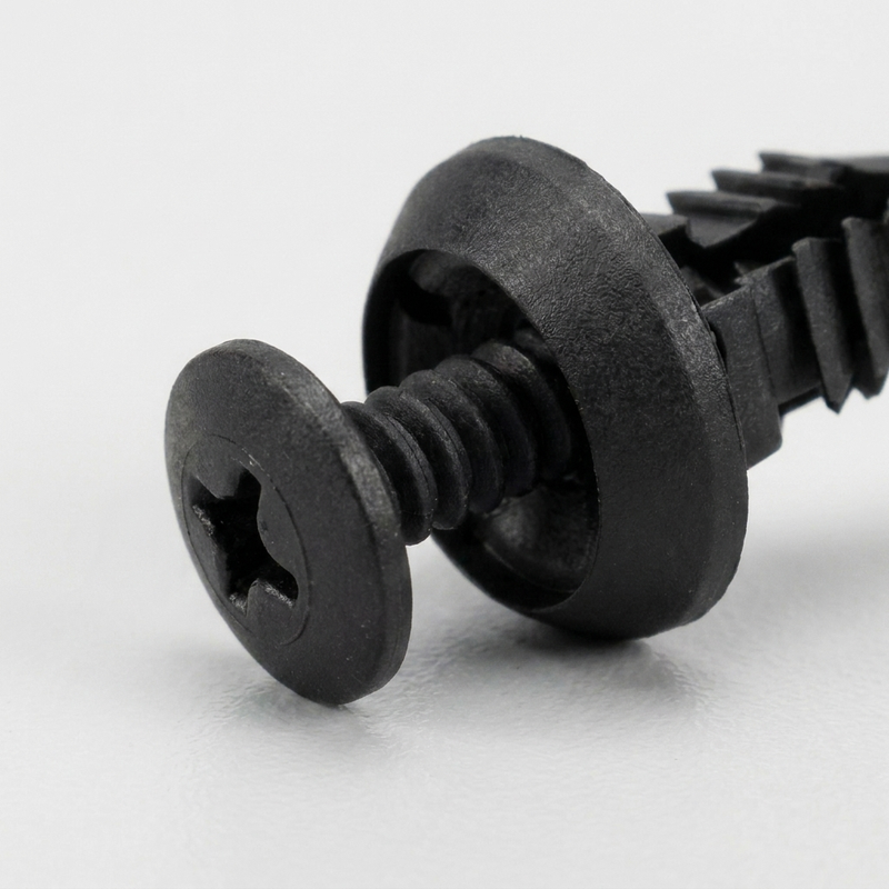 Cowl Panel Retainer 6502625 - Macro